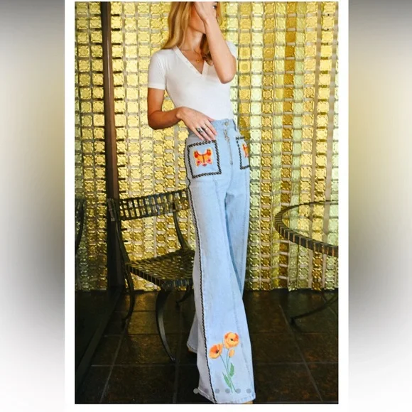 DO NOT BUY ❤️Bundle for Mindy only. - Picture 5 of 10